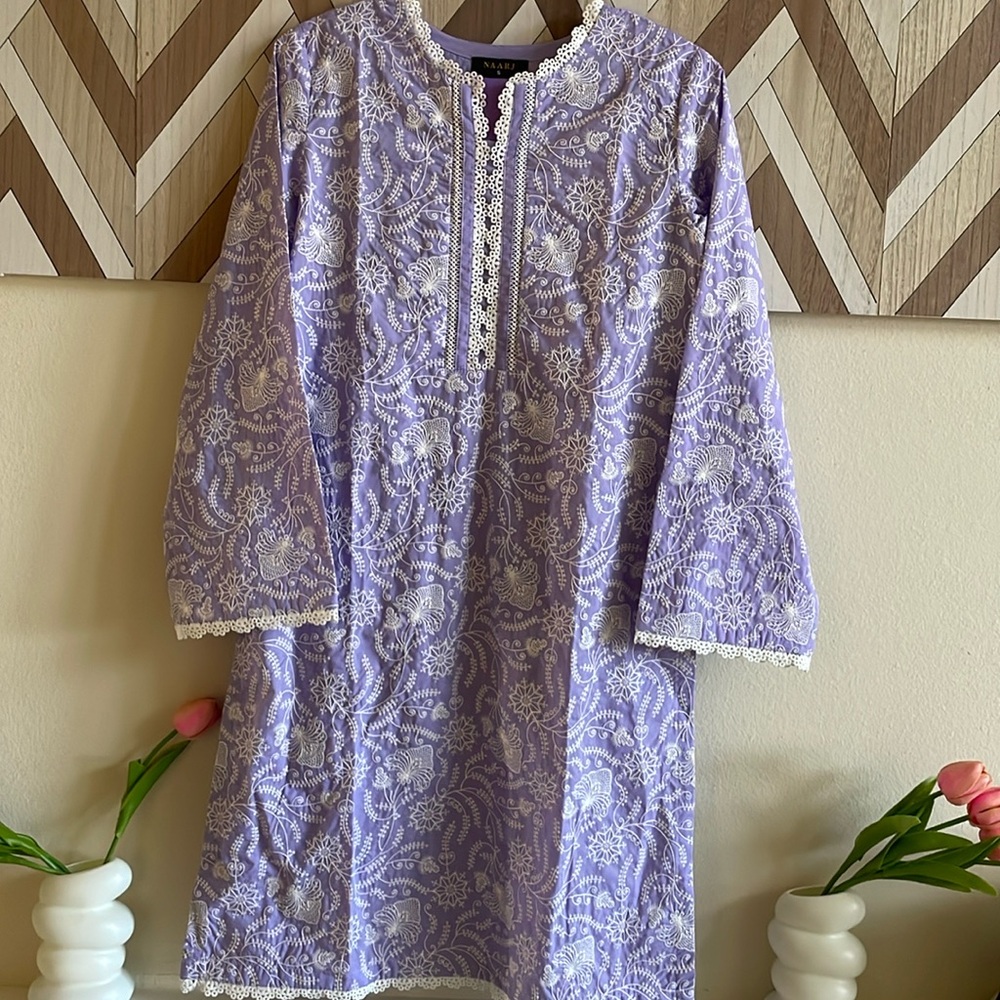 Lavender ChikanKari kurta embroidered Indian mauve dupatta